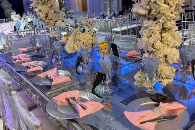 Esmys Events Main Table Decoration