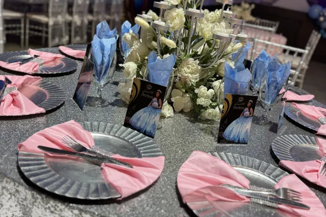 Esmys Events Table Decorations