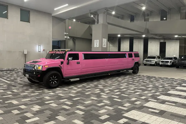 Hummer Daddy Pink Limos