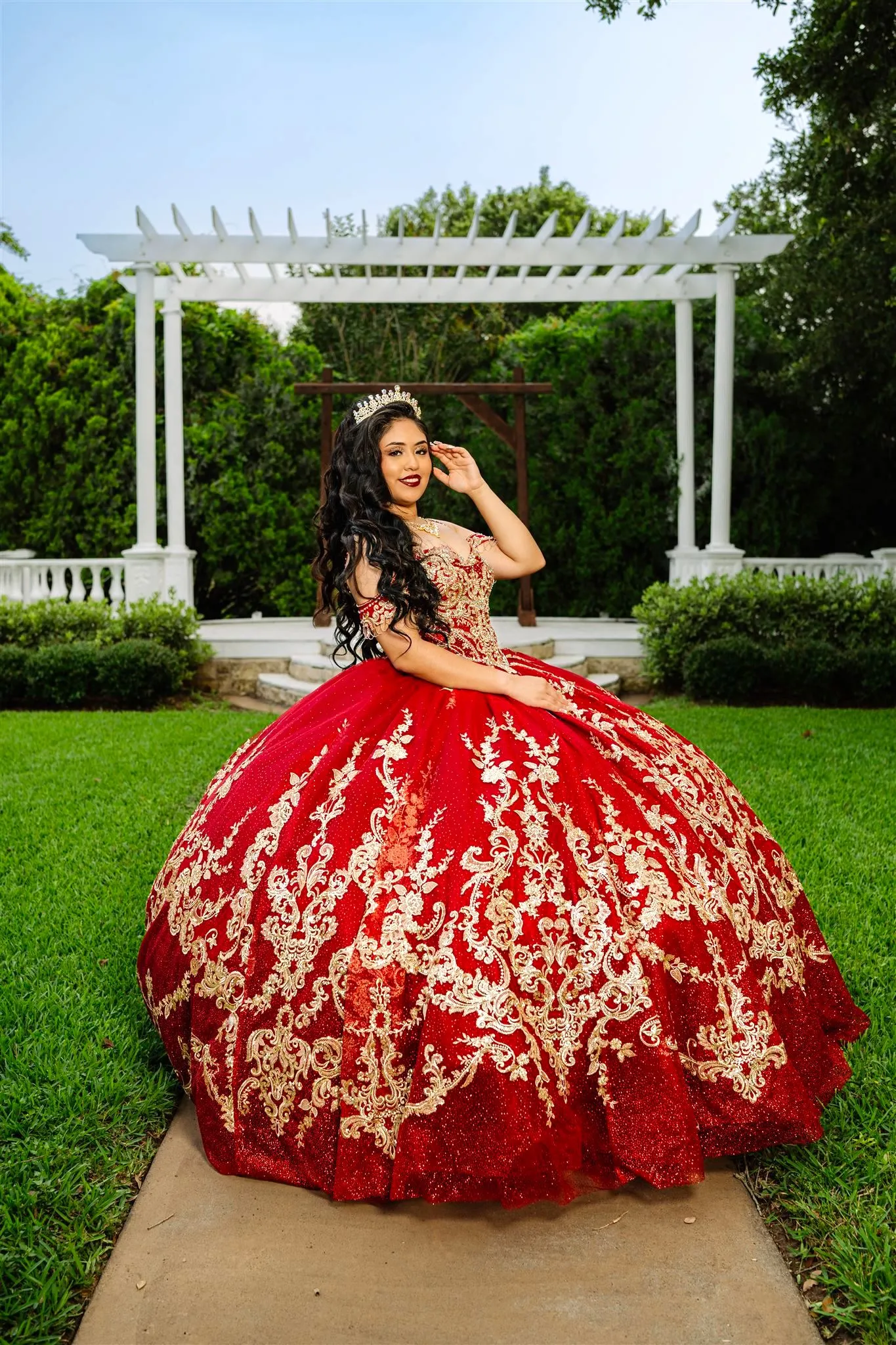 Grand Rose Ballroom Outdoor Venue for Quinceaneras