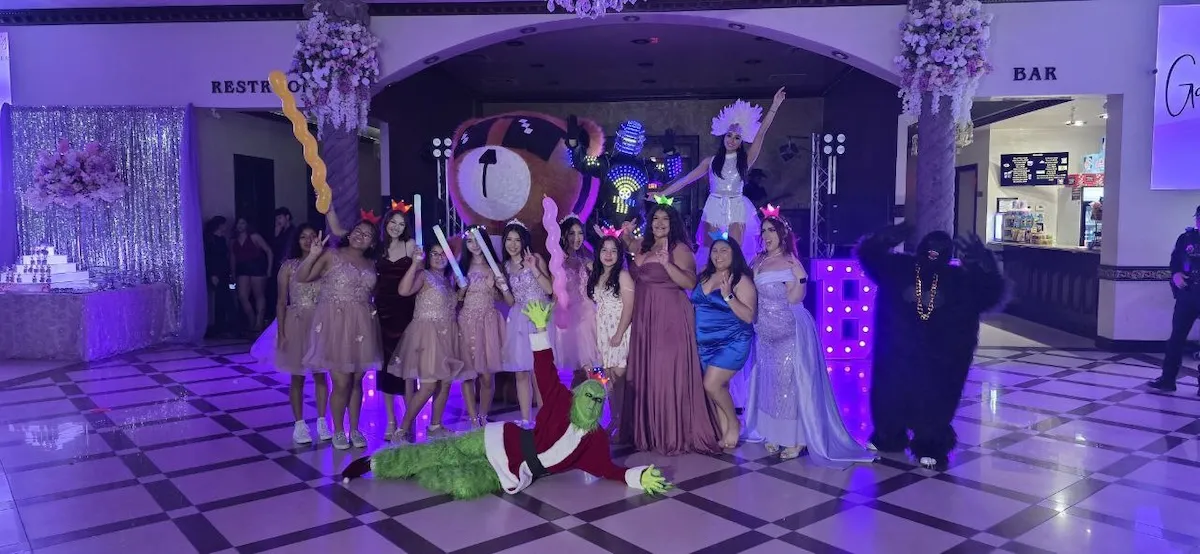 ikonik dancers houston